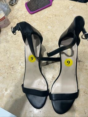 Nine West Black Women's Ankle-Strap Sandals